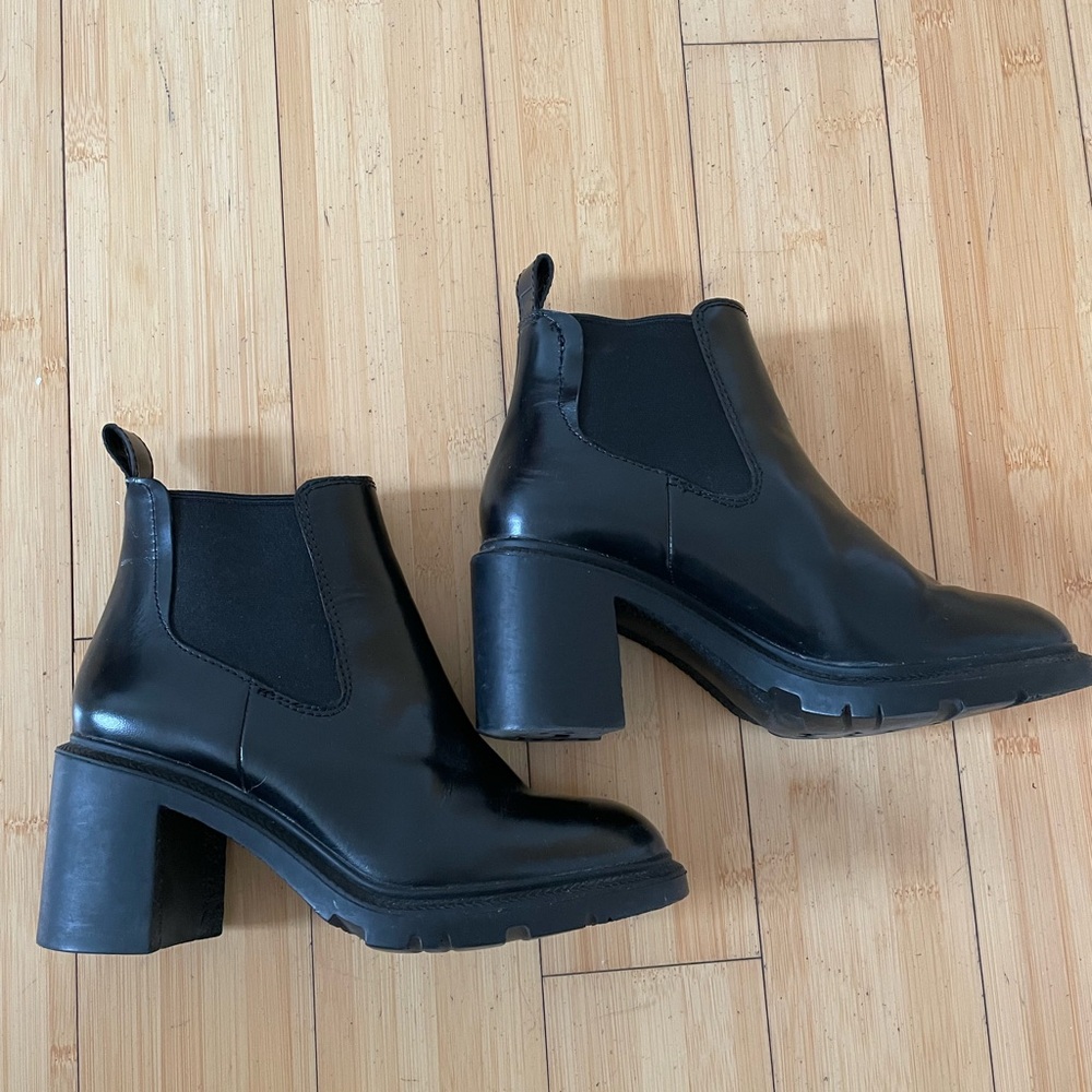 Camper (size 37) Black Boots